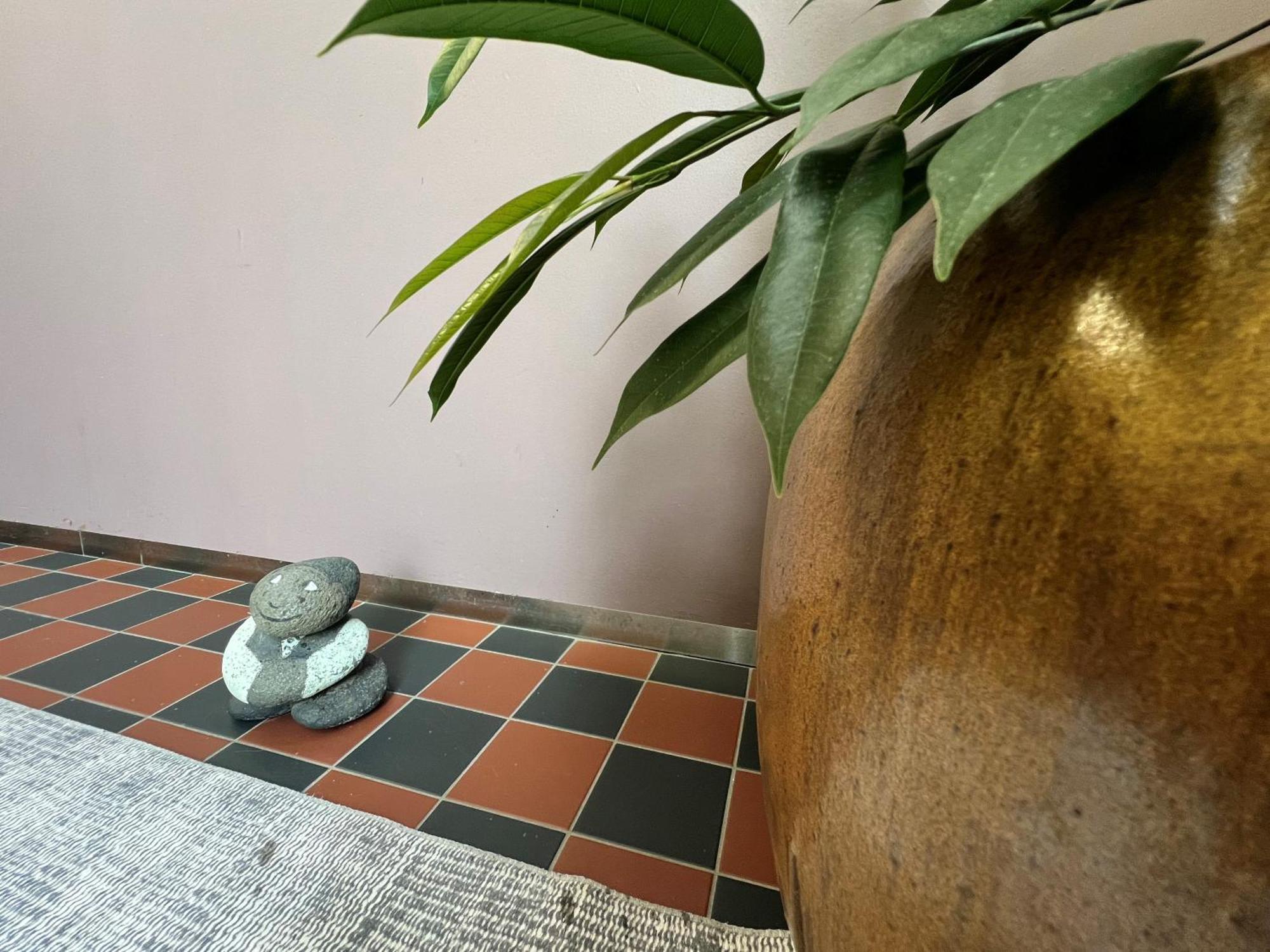 Hotel Bifroest Екстериор снимка